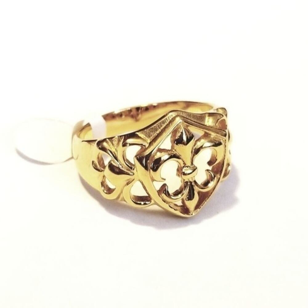 New stainless steel gold tone‎ ring size 13